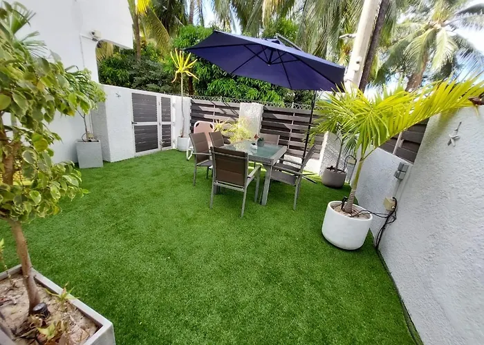 Villa Bienvenue Beachfront House