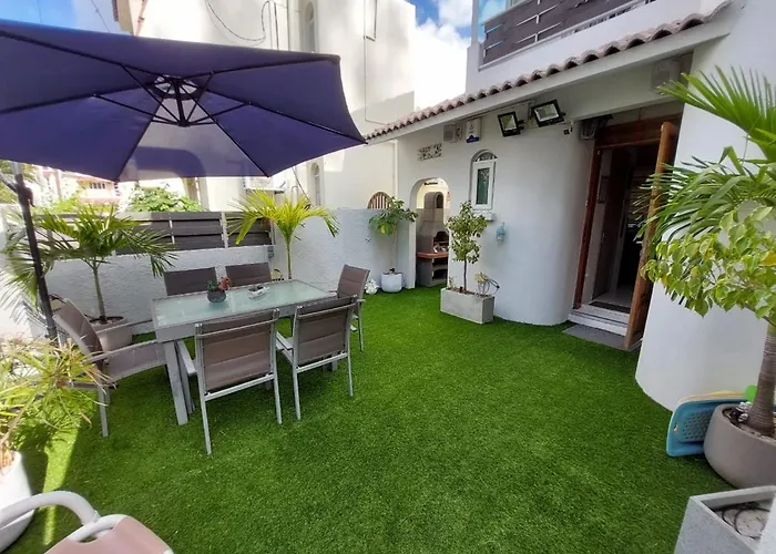 Villa Bienvenue Beachfront House